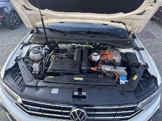 Volkswagen Passat 1.4 TSI PHEV GTE Business picture 16
