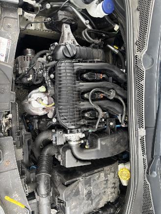 Citroën C3 1.2 PureTech Feel picture 16