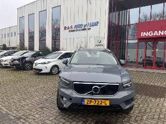  Volvo XC40 15 T3 MOMENTUM 2019/1