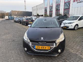 uszkodzony samochody osobowe Peugeot 208 1.6 VTI ALLURE 2012/6