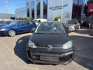 skadebil auto Volkswagen Up! Up! (121), Hatchback, 2011 1.0 MPI 12V 2023/11