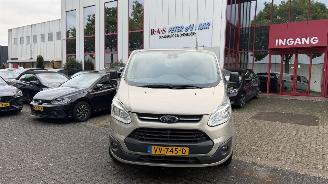 uszkodzony samochody osobowe Ford Transit CUSTOM V362 Bestelwagen (FY, FZ) 2.2 TDCi 2016/3