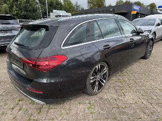 Voiture accidenté Mercedes C-klasse 300 e Plug-in Hybride T-Model 2023/11
