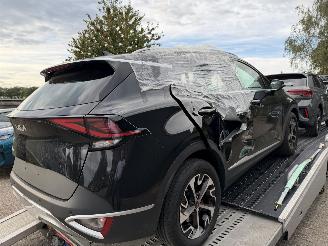 Coche accidentado Kia Sportage 1.6 - 118 Kw Benzine -E-Hybride 2025/7