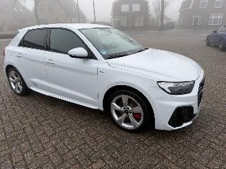 Damaged car Audi A1 2.0 TFSi  152 Kw S-Line. S-Tronic 2023/2