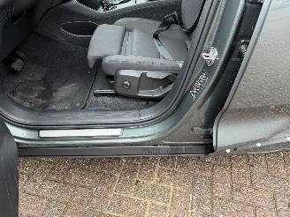 Volvo EX40 Extended Range 180 Kw picture 23