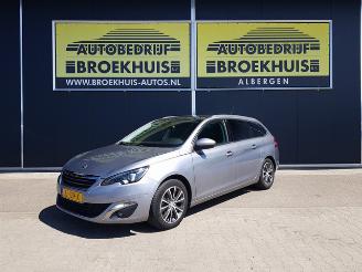 Schadeauto Peugeot 308 SW 1.2 PureTech Blue Lease Premium 2016/4