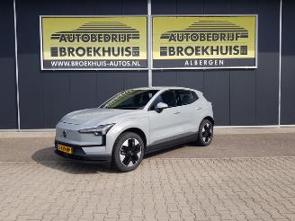 skadebil auto Volvo EX30 Single Motor Extended Range Core 69 kWh 2024/4