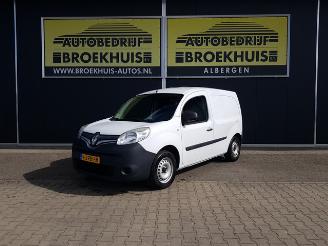 krockskadad bil bedrijf Renault Kangoo 1.5 dCi 75 Energy Comfort 2018/7