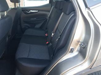 Nissan Qashqai 1.2 Connect Edition picture 16