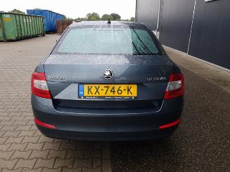 Skoda Octavia 2.0 TDI Greentech Style Business picture 5