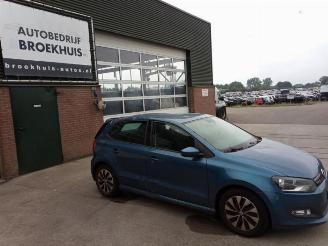 Démontage voiture Volkswagen Polo Polo V (6R), Hatchback, 2009 / 2017 1.0 TSI 12V BlueMotion 2017/4