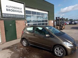 Vrakbiler auto Mercedes A-klasse A (W169), Hatchback, 2004 / 2012 1.5 A-160 2009/11