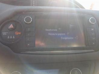 Toyota Yaris Yaris III (P13), Hatchback, 2010 / 2020 1.5 16V Hybrid picture 22