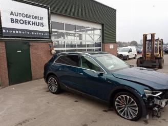 Vrakbiler auto Audi E-tron E-tron (GEN), SUV, 2018 55 quattro 2018/11