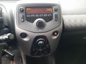 Peugeot 108 1.0 e-VTi Active picture 21