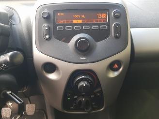 Peugeot 108 1.0 e-VTi Active picture 16