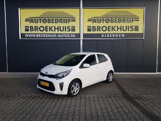 krockskadad bil auto Kia Picanto 1.0 DPi ComfortLine 5p 2021/1