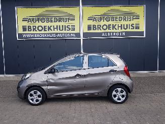 Kia Picanto 1.2 CVVT Comfort Pack picture 2