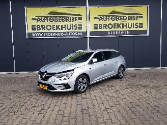 Schadeauto Renault Mégane Estate 1.3 TCe Intens 2021/7