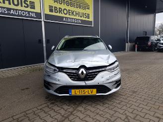 Renault Mégane Estate 1.3 TCe Intens picture 2