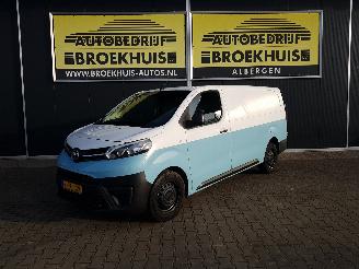 Schade bestelwagen Toyota Proace 2.0 D-4D Cool Comfort Long 2017/7