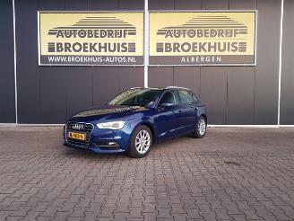 Avarii autoturisme Audi A3 Sportback 1.4 TFSI CoD Ambition Pro Line plus 2015/11