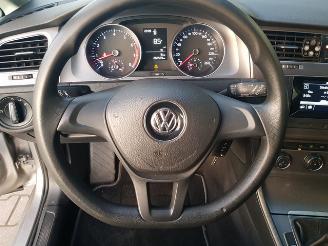 Volkswagen Golf 1.2 TSI Trendline picture 16