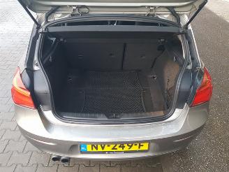 BMW 1-serie 120i High Executive picture 20