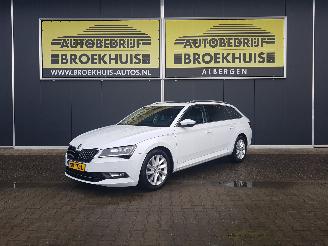 skadebil auto Skoda Superb Combi 1.4 TSI ACT Ambition Business 2018/5