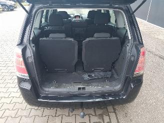Opel Zafira 1.6 Temptation picture 16