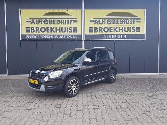 Damaged car Skoda Yeti 1.2 TSI Comfort 2011/5