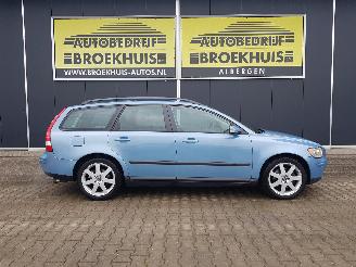 Volvo V-50 2.4 Momentum picture 4