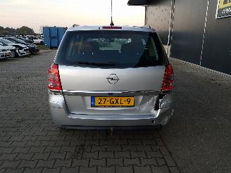 Opel Zafira 1.8 Temptation picture 5