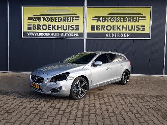  Volvo V-60 2.4 D6 AWD Plug-In Hybrid Pure Limited 2013/2