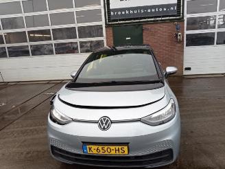 Vrakbiler auto Volkswagen ID.3 ID.3 (E11/E12), Hatchback 5-drs, 2019 First, Life, Pro 58 kWh 2020/12