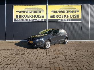 uszkodzony samochody osobowe Volkswagen Polo 1.2 TSI Highline 2016/12