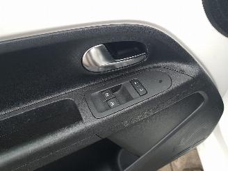 Volkswagen Up! 1.0 BMT move up! picture 21