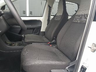 Volkswagen Up! 1.0 BMT move up! picture 15