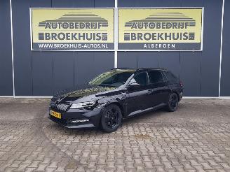 Voiture accidenté Skoda Superb Combi 1.4 TSI iV Business Edition Plus 2021/6