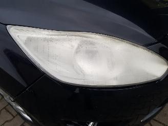 Ford C-Max 1.0 Titanium picture 26