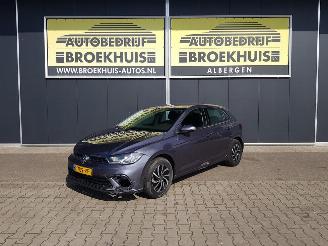 uszkodzony samochody osobowe Volkswagen Polo 1.0 TSI Life 2022/6