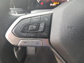Volkswagen Golf 1.5 TSI Style picture 31