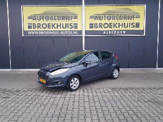 Vaurioauto  passenger cars Ford Fiesta 1.6 TDCi Lease Titanium 2014/4