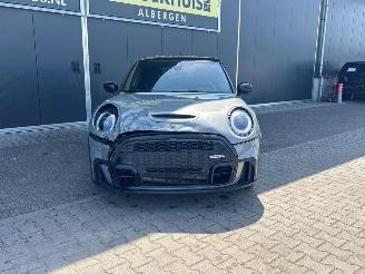 Mini Cooper S 5-Deurs 2.0 John Cooper Works picture 3