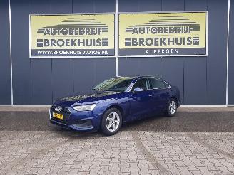 krockskadad bil auto Audi A4 Limousine 35 TFSI Pro Line 2023/1
