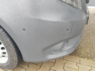 Mercedes Vito 116 CDI Lang Automatic picture 21