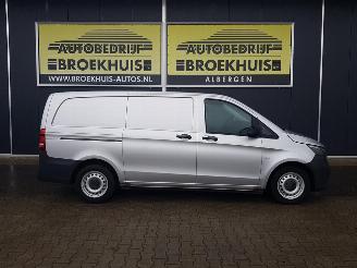 Mercedes Vito 116 CDI Lang Automatic picture 4