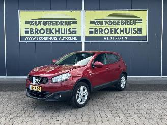 Vaurioauto  passenger cars Nissan Qashqai 1.6 Acenta 2010/6