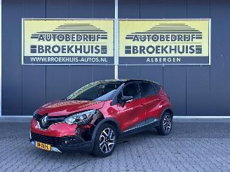 begagnad bil auto Renault Captur Helly Hansen 2015/6